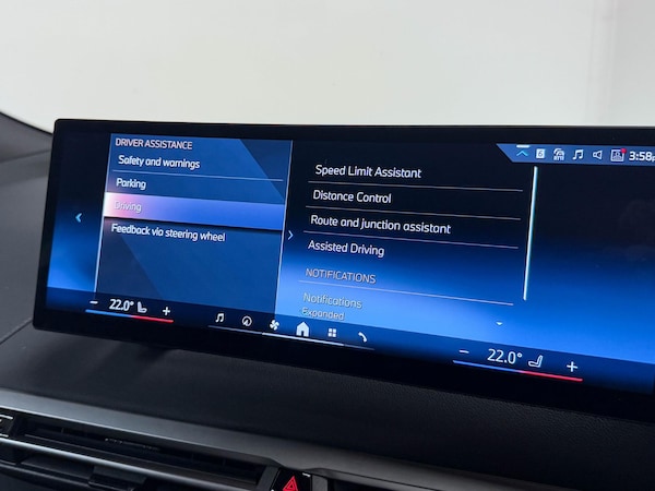 Used BMW iX 2024 for sale - 76032629: Photo 59