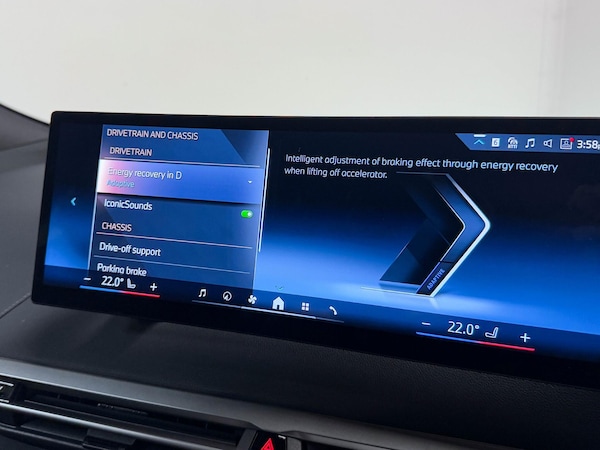 Used BMW iX 2024 for sale - 76032629: Photo 61