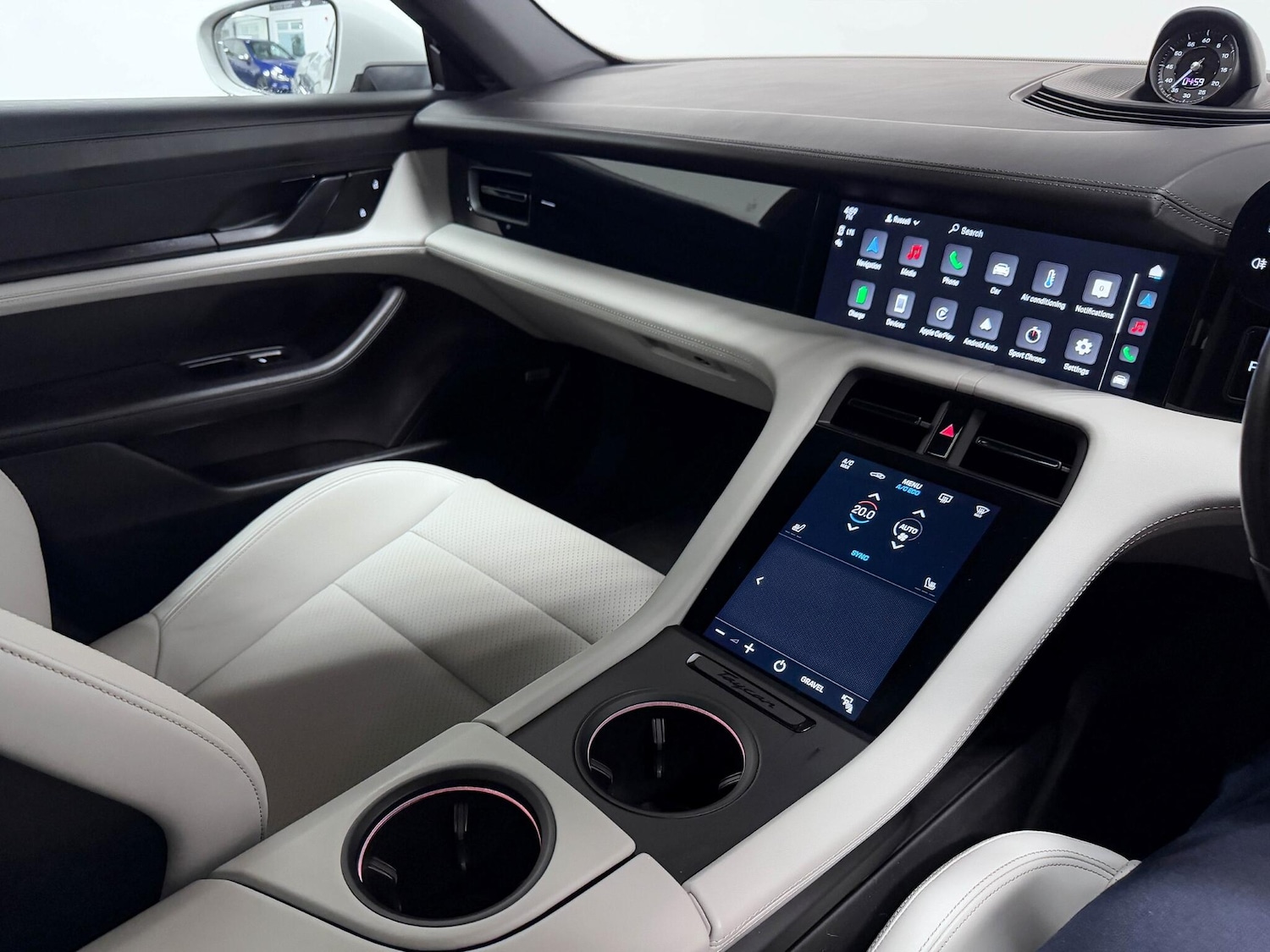 Used Porsche Taycan 2021 for sale - 76513304: Photo 28