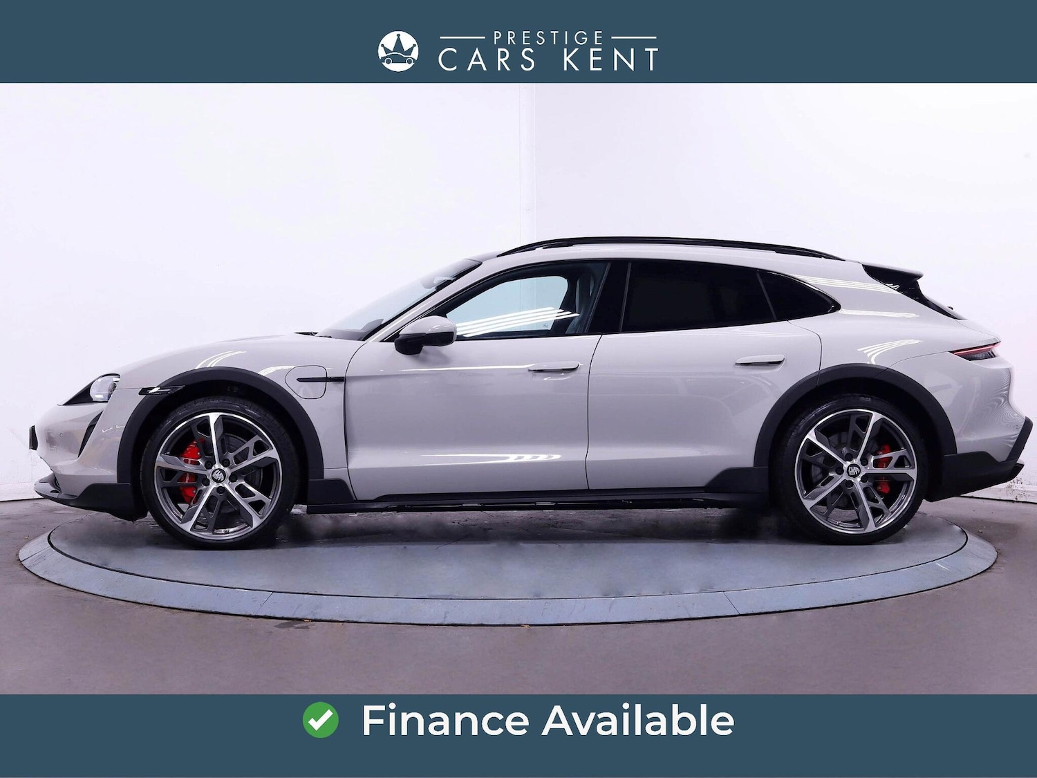 Used Porsche Taycan 2021 for sale - 76513304: Photo 4