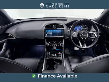 Used Jaguar XE 2020 for sale - 79018871: Photo