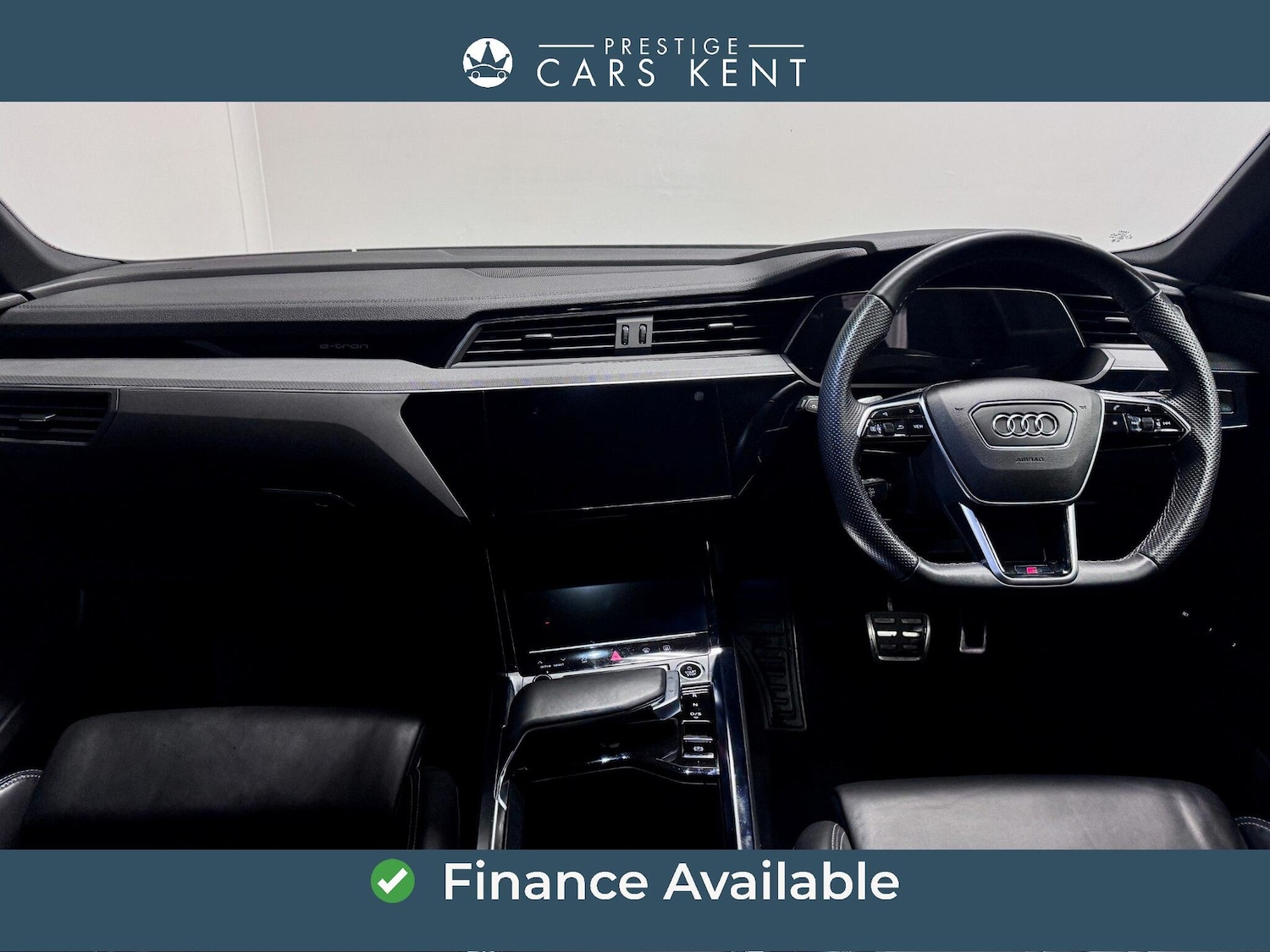 Used Audi Q8 e-tron 2023 for sale - 77425578: Photo 2