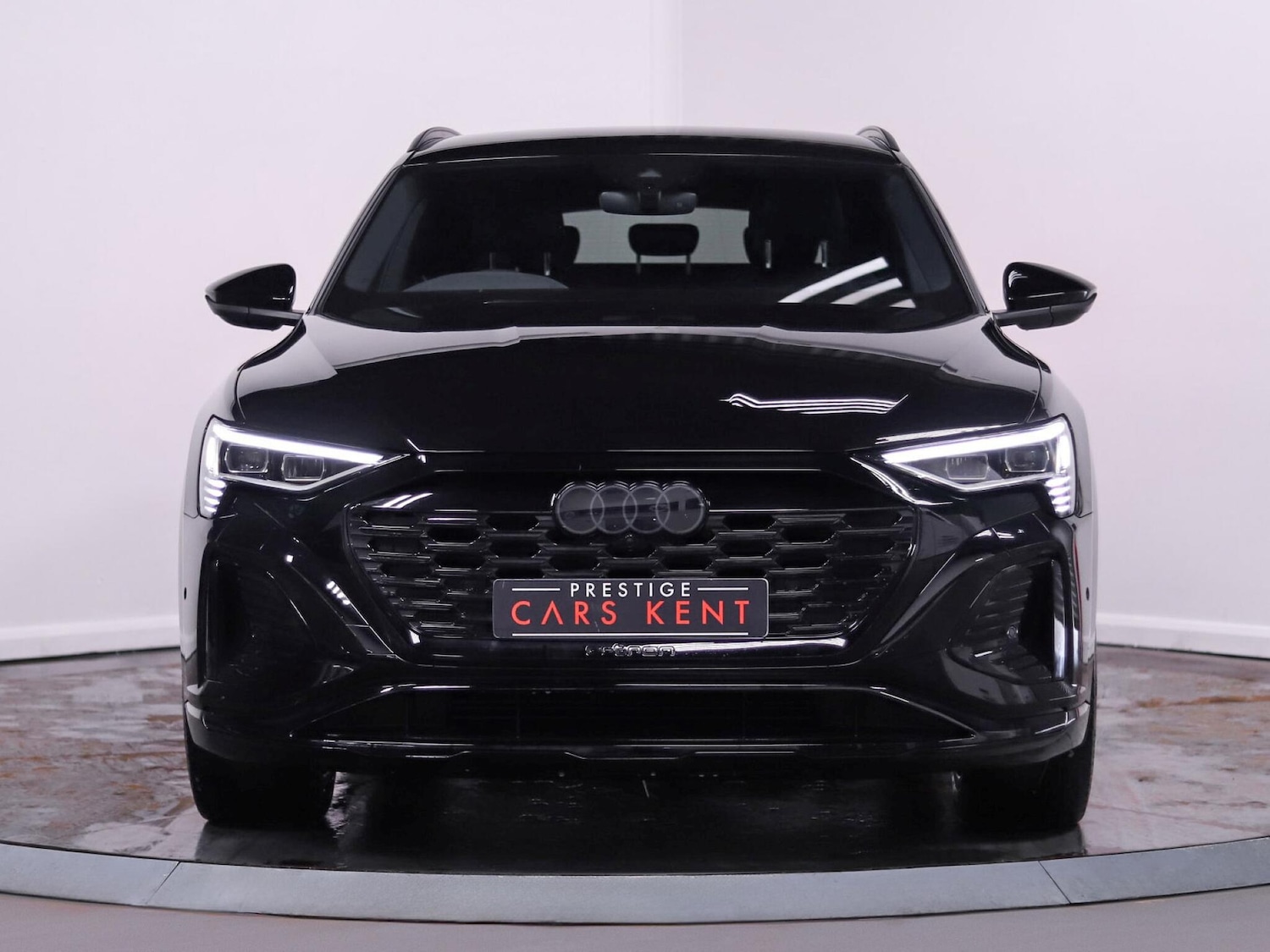 Used Audi Q8 e-tron 2023 for sale - 77425578: Photo 7