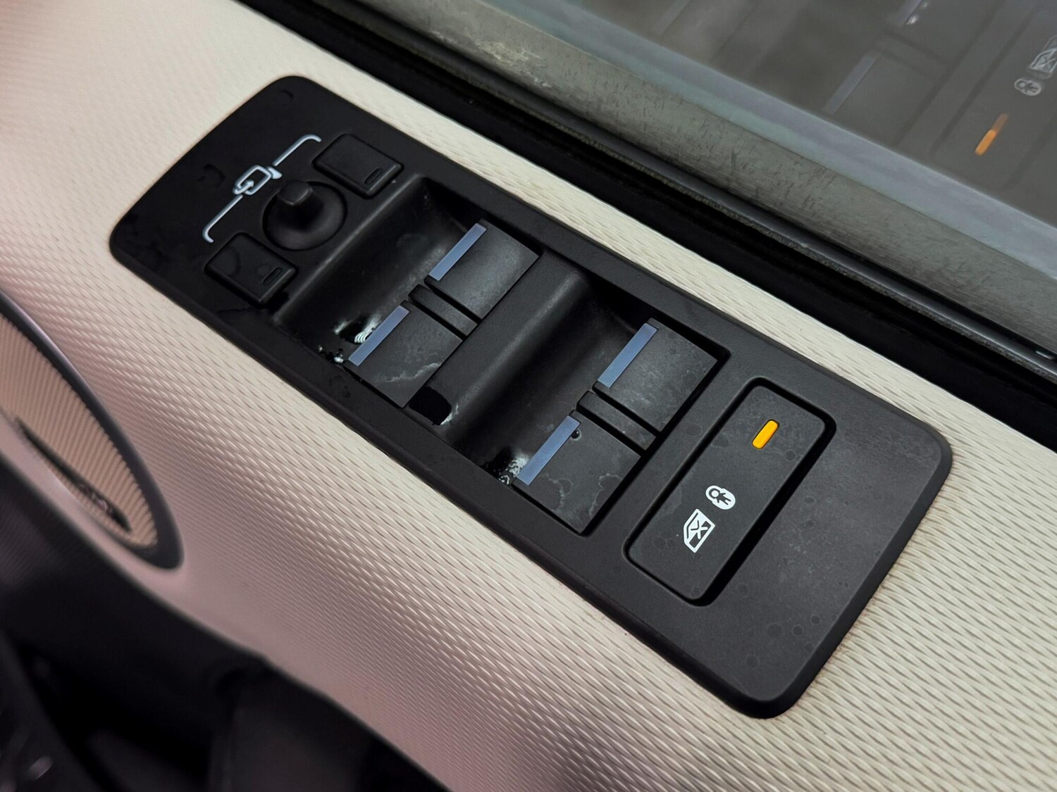 Used Land Rover Discovery 2022 for sale - 76389031: Photo 16