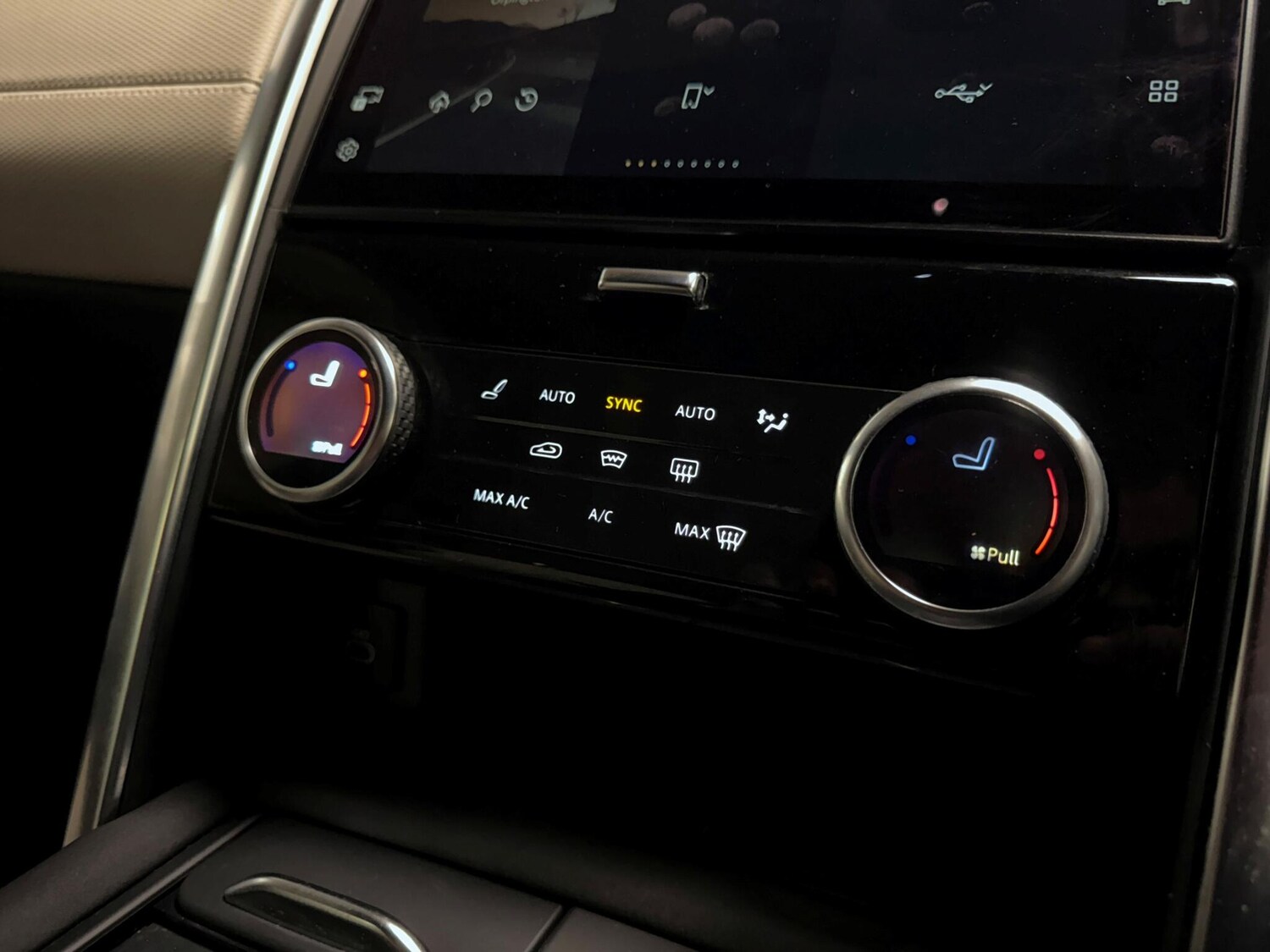 Used Land Rover Discovery 2022 for sale - 76389031: Photo 34