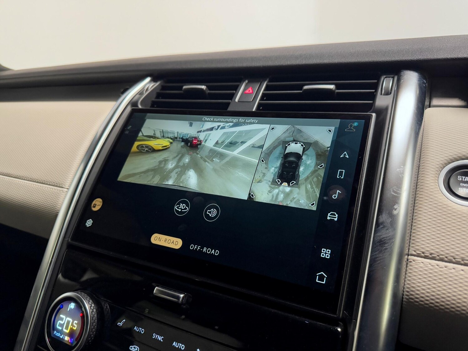 Used Land Rover Discovery 2022 for sale - 76389031: Photo 41