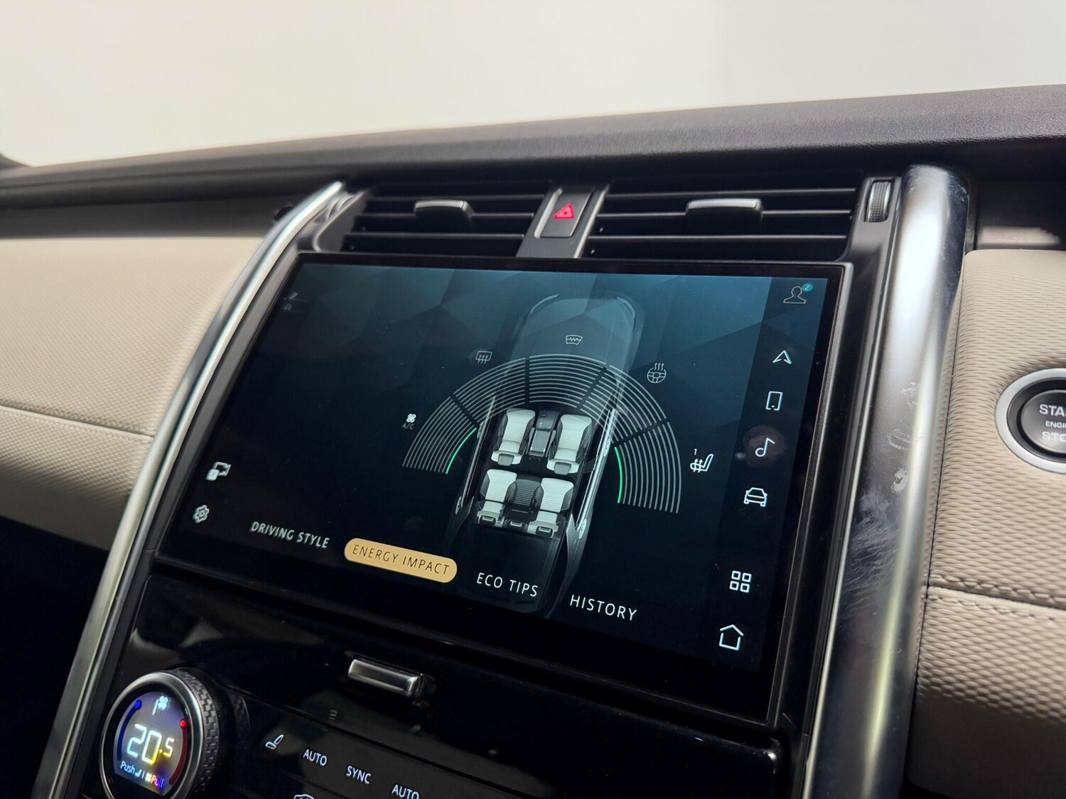 Used Land Rover Discovery 2022 for sale - 76389031: Photo 49