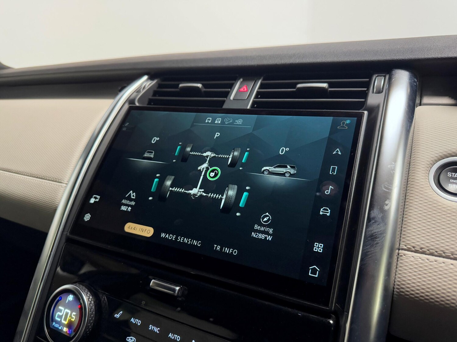 Used Land Rover Discovery 2022 for sale - 76389031: Photo 50