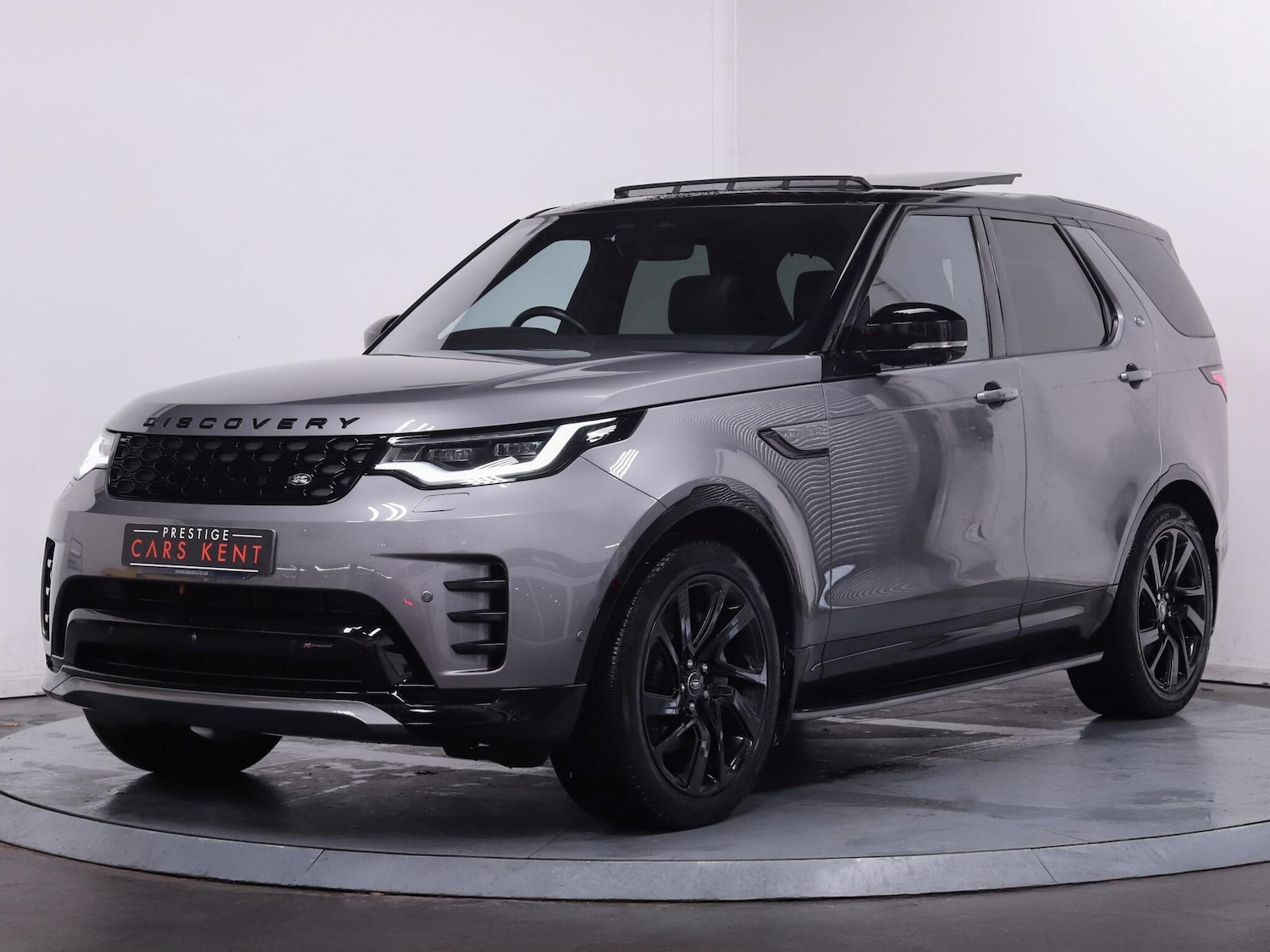 Used Land Rover Discovery 2022 for sale - 76389031: Photo 6