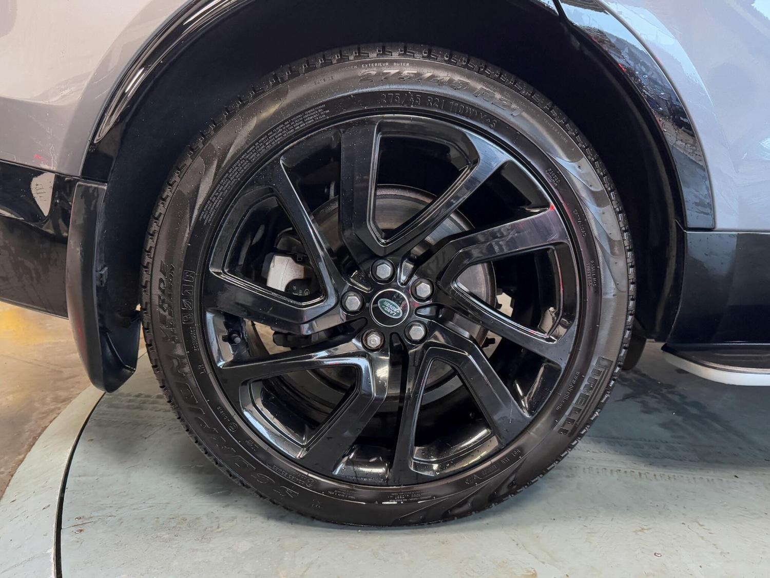 Used Land Rover Discovery 2022 for sale - 76389031: Photo 60