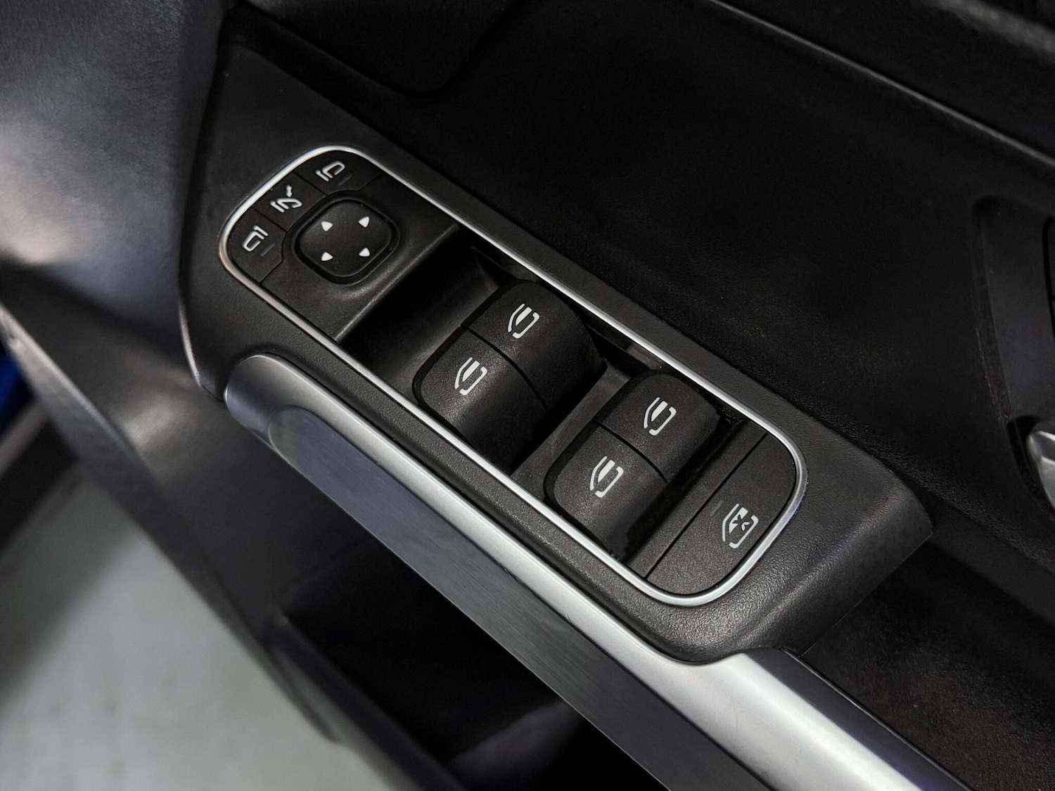 Used Mercedes-Benz GLB 2022 for sale - 76337916: Photo 17