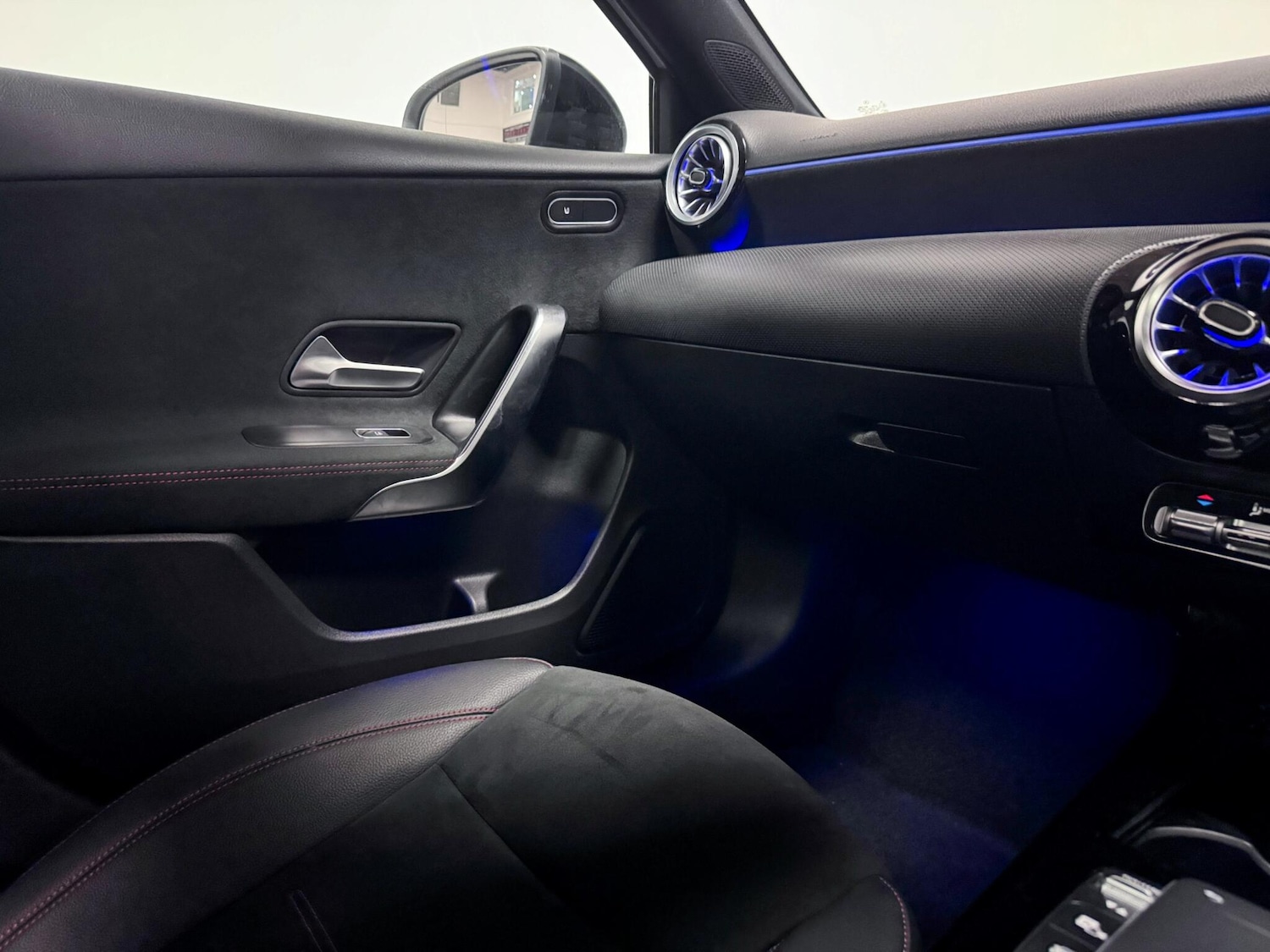 Used Mercedes-Benz A-Class 2022 for sale - 77091882: Photo 28