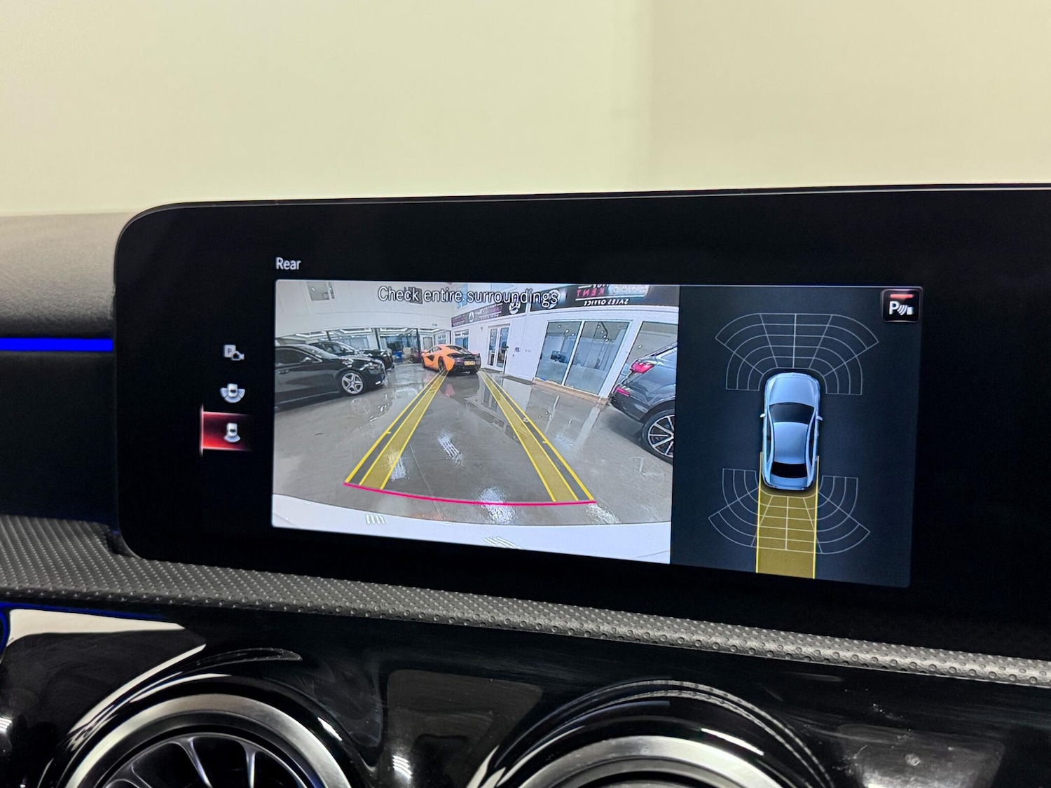 Used Mercedes-Benz A-Class 2022 for sale - 77091882: Photo 39