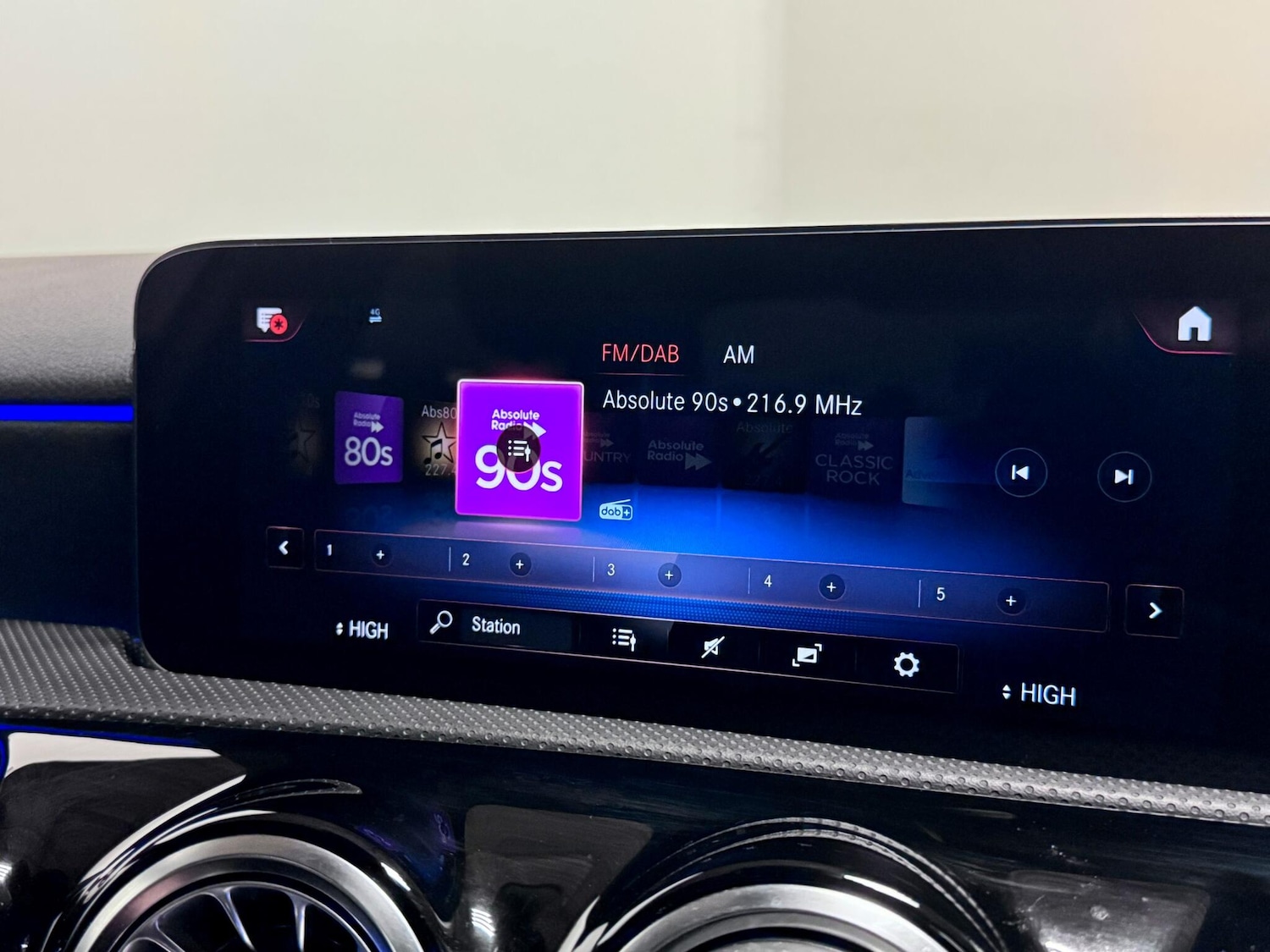 Used Mercedes-Benz A-Class 2022 for sale - 77091882: Photo 40