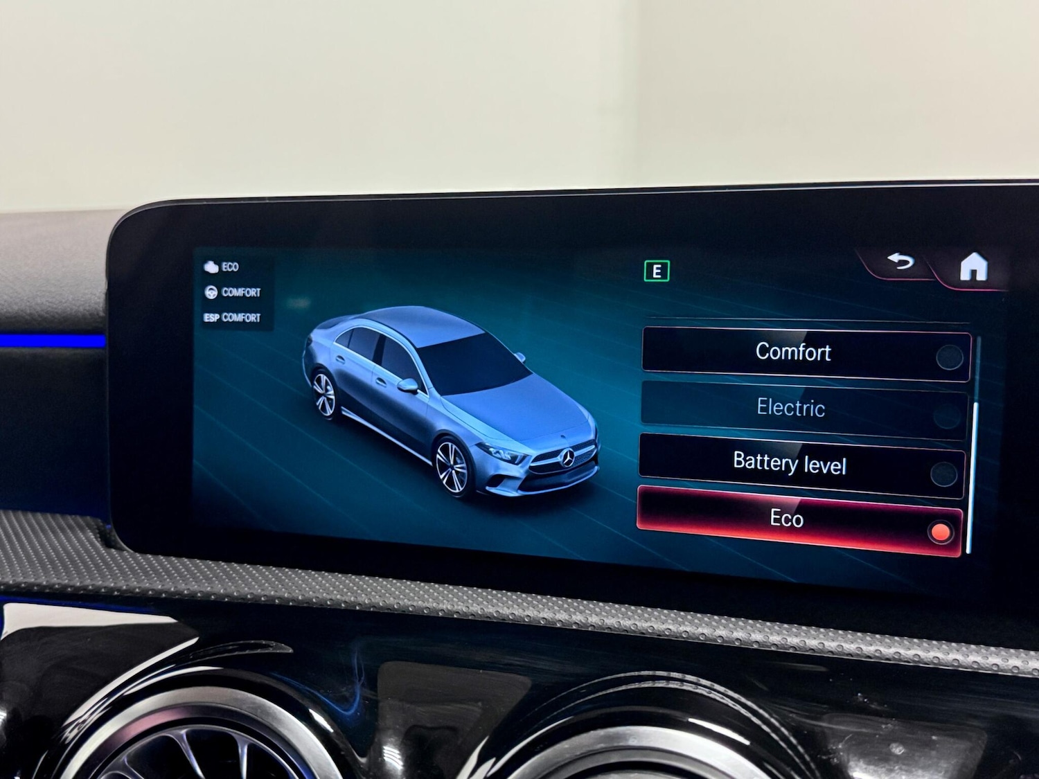 Used Mercedes-Benz A-Class 2022 for sale - 77091882: Photo 52