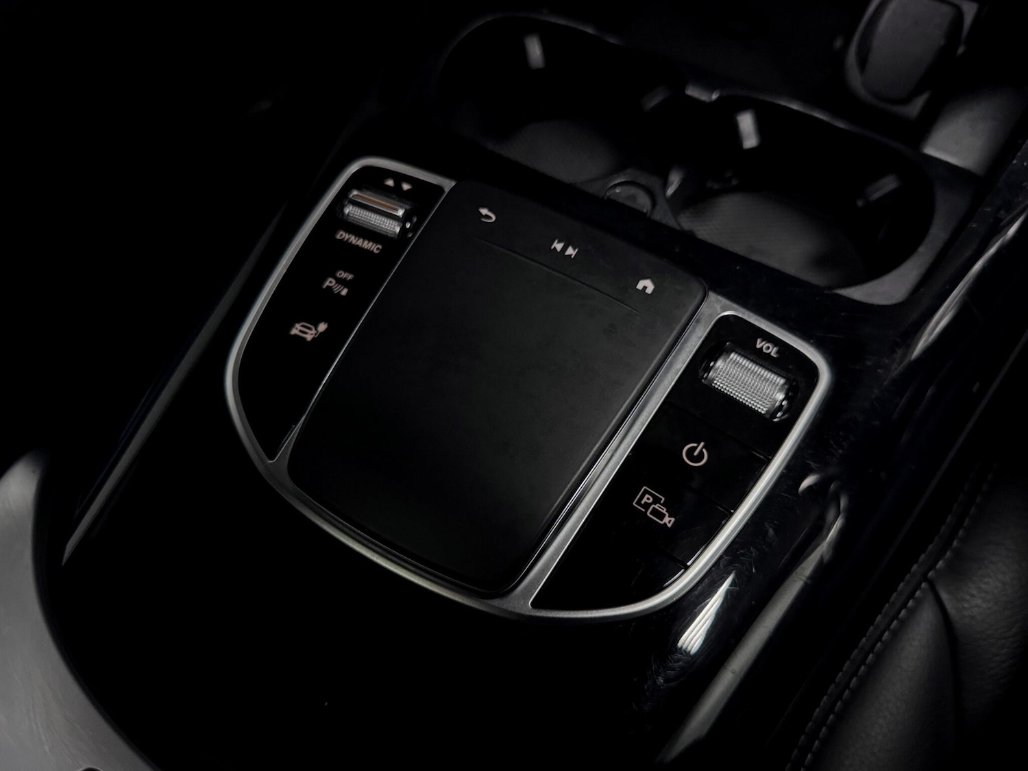 Used Mercedes-Benz EQC 2023 for sale - 77120323: Photo 30