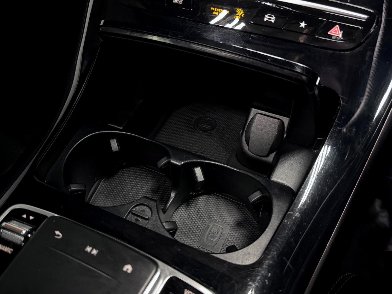 Used Mercedes-Benz EQC 2023 for sale - 77120323: Photo 31