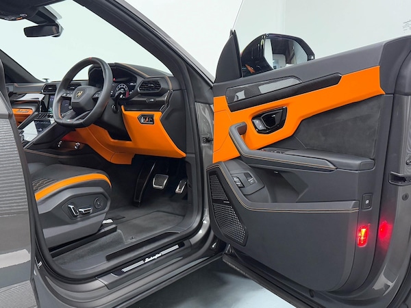 Used Lamborghini Urus 2024 for sale - 76215428: Photo 28