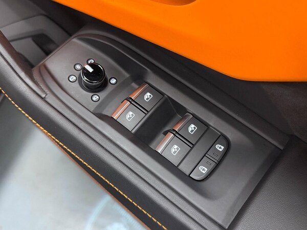 Used Lamborghini Urus 2024 for sale - 76215428: Photo 30