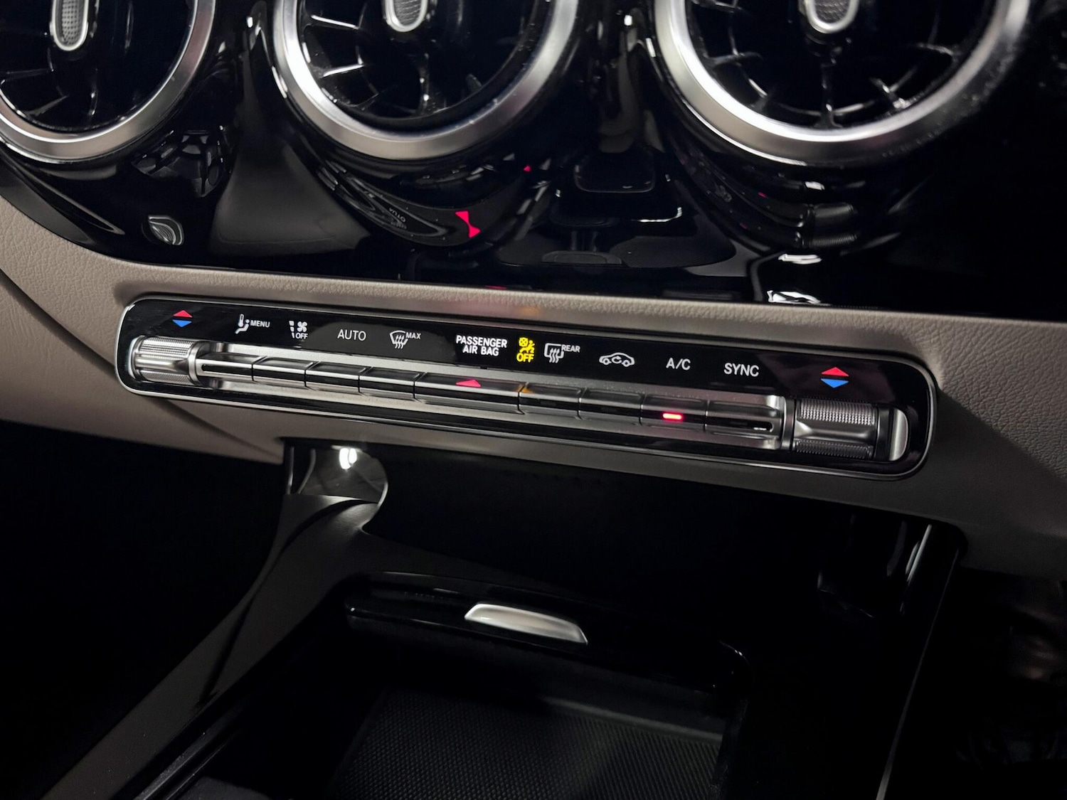 Used Mercedes-Benz A-Class 2021 for sale - 76607766: Photo 29