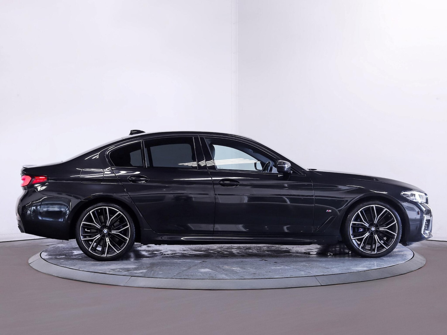 Used BMW 5 Series 2021 for sale - 76899564: Photo 8