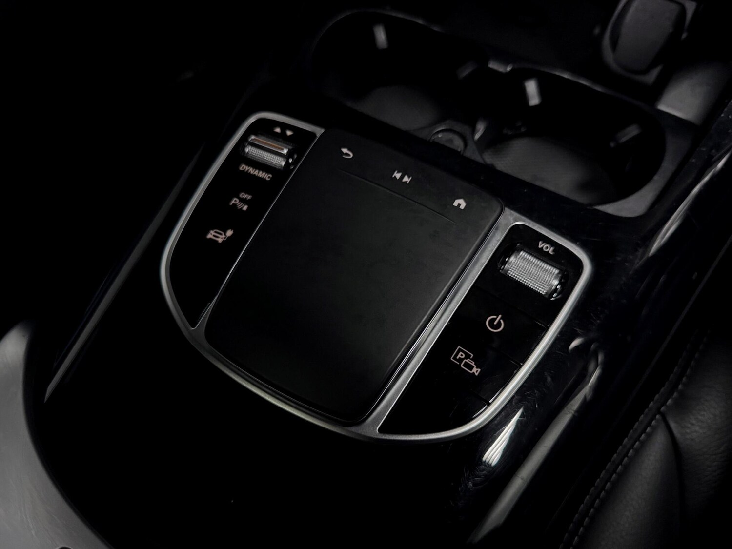 Used Mercedes-Benz EQC 2023 for sale - 77994291: Photo 30