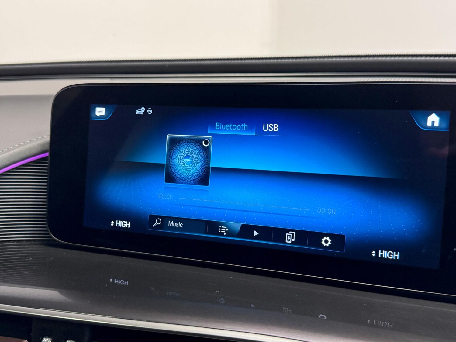 Used Mercedes-Benz EQC 2023 for sale - 77994291: Photo 41