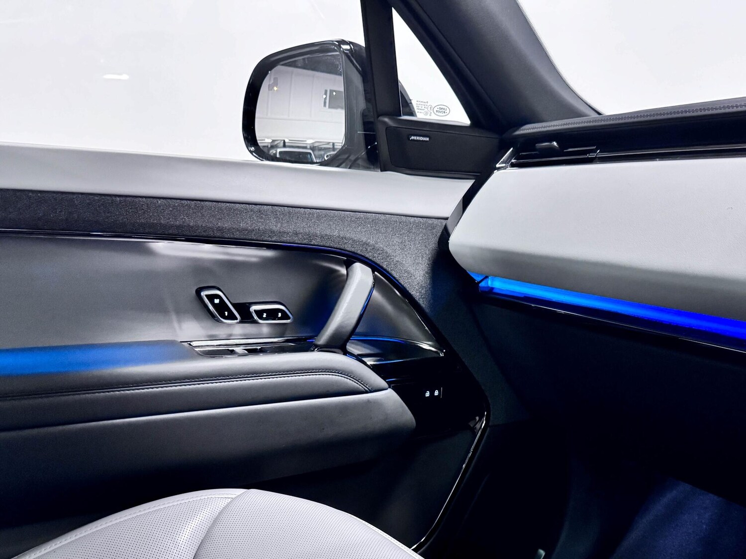 Used Land Rover Range Rover Sport 2024 for sale - 77882198: Photo 28