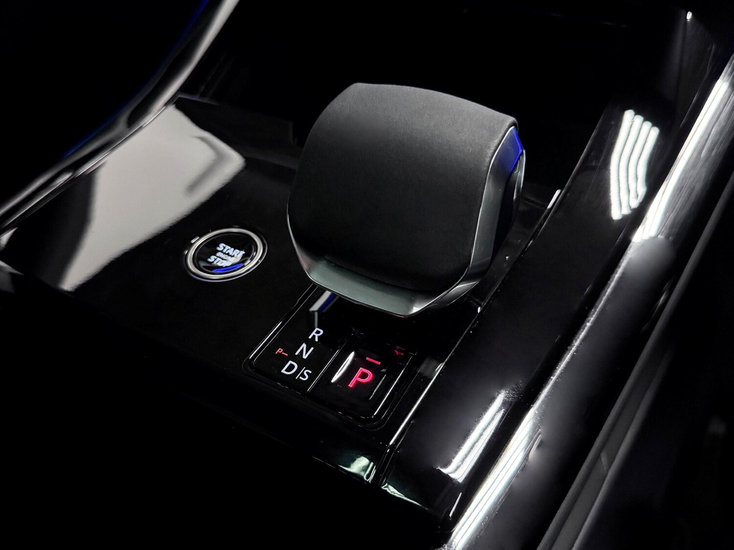 Used Land Rover Range Rover Sport 2024 for sale - 77882198: Photo 31