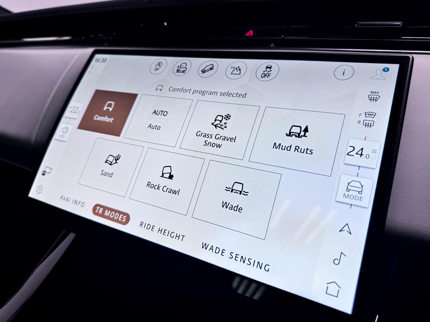 Used Land Rover Range Rover Sport 2024 for sale - 77882198: Photo 53