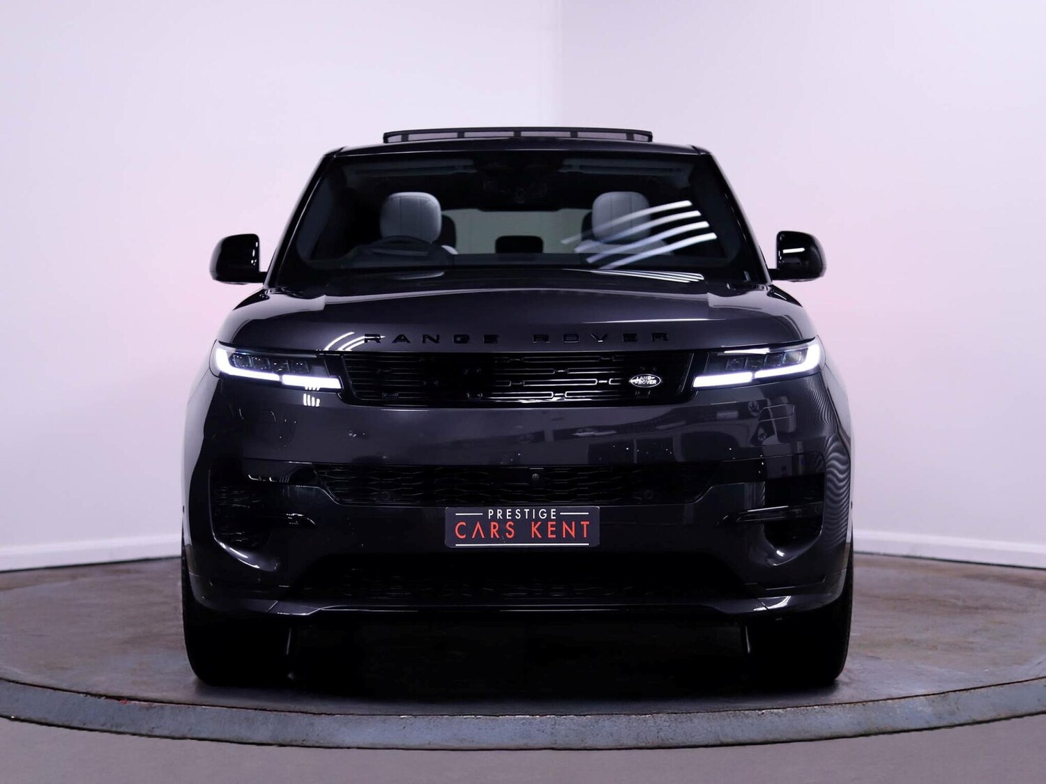 Used Land Rover Range Rover Sport 2024 for sale - 77882198: Photo 7