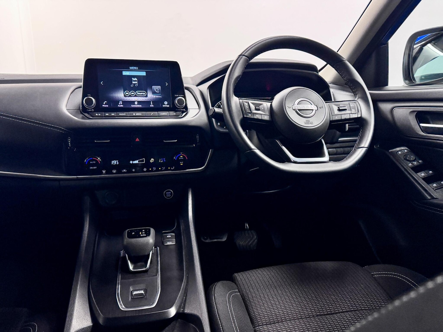 Used Nissan Qashqai 2023 for sale - 77645882: Photo 30