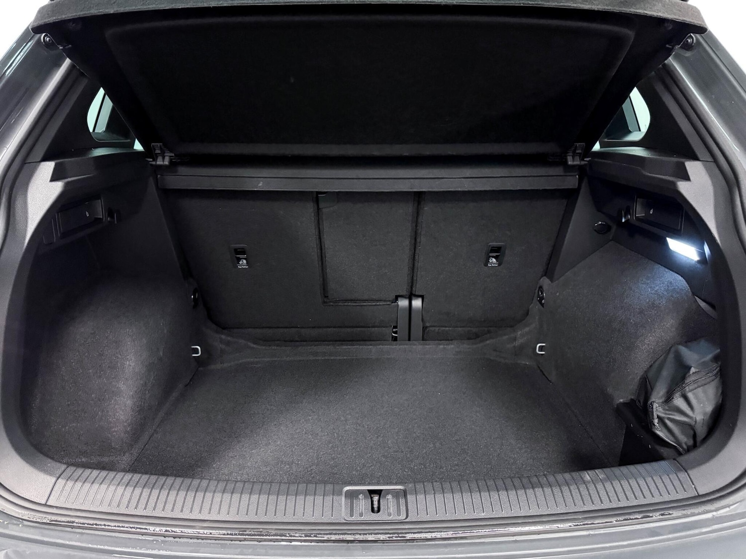 Used Volkswagen Tiguan 2023 for sale - 76158696: Photo 11