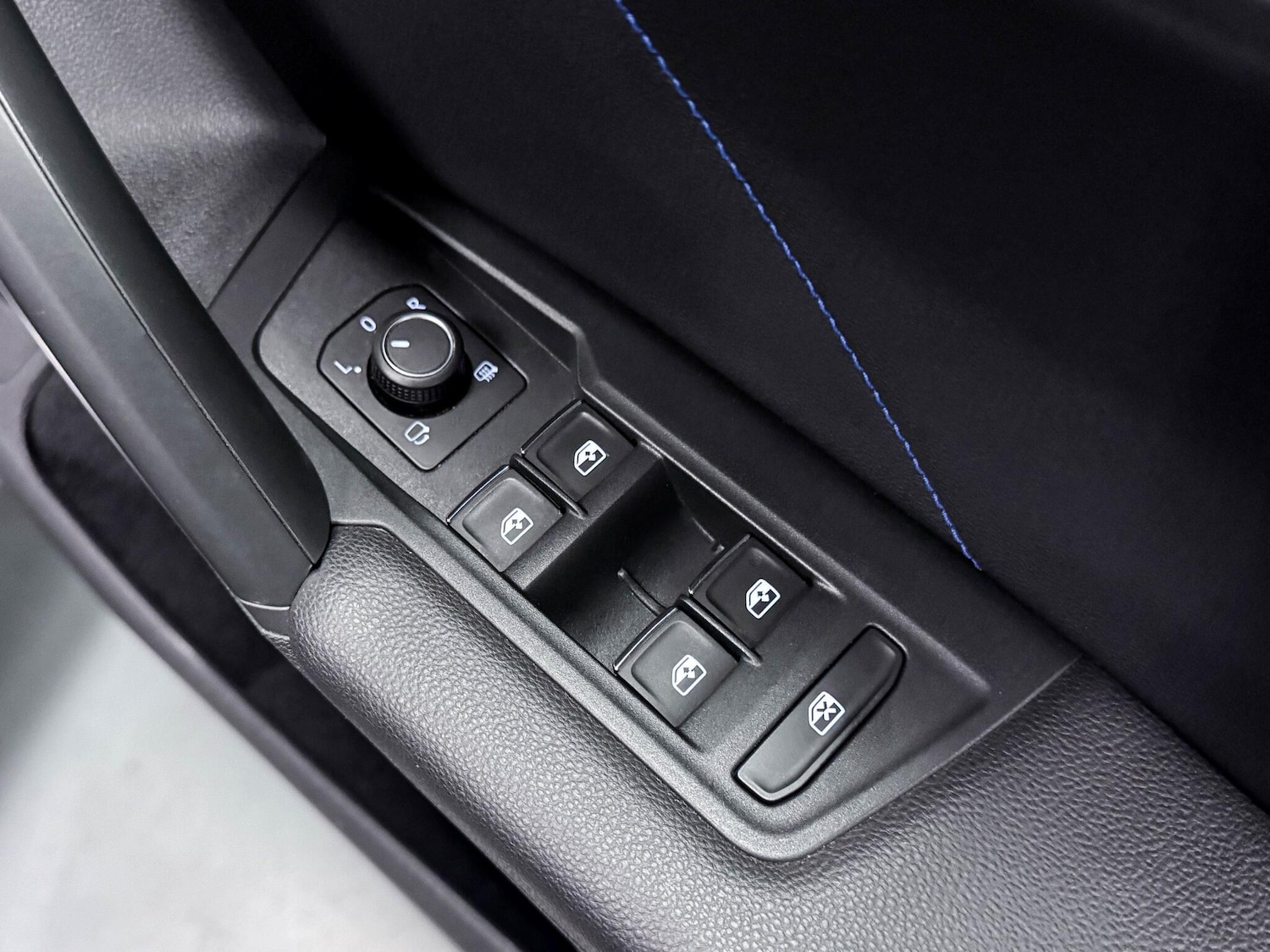 Used Volkswagen Tiguan 2023 for sale - 76158696: Photo 18