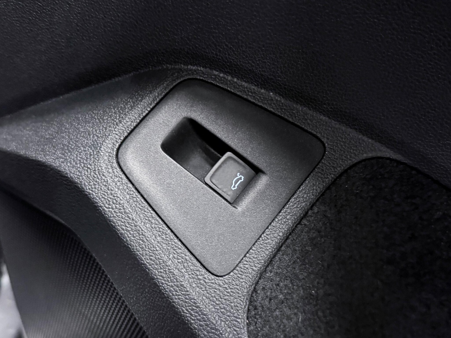 Used Volkswagen Tiguan 2023 for sale - 76158696: Photo 19