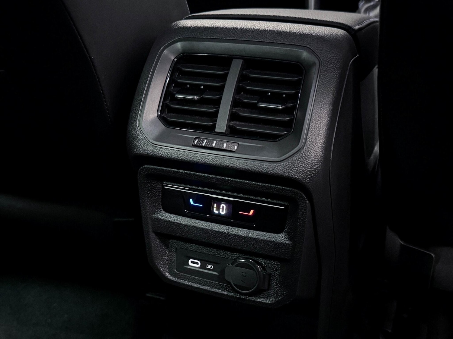 Used Volkswagen Tiguan 2023 for sale - 76158696: Photo 28