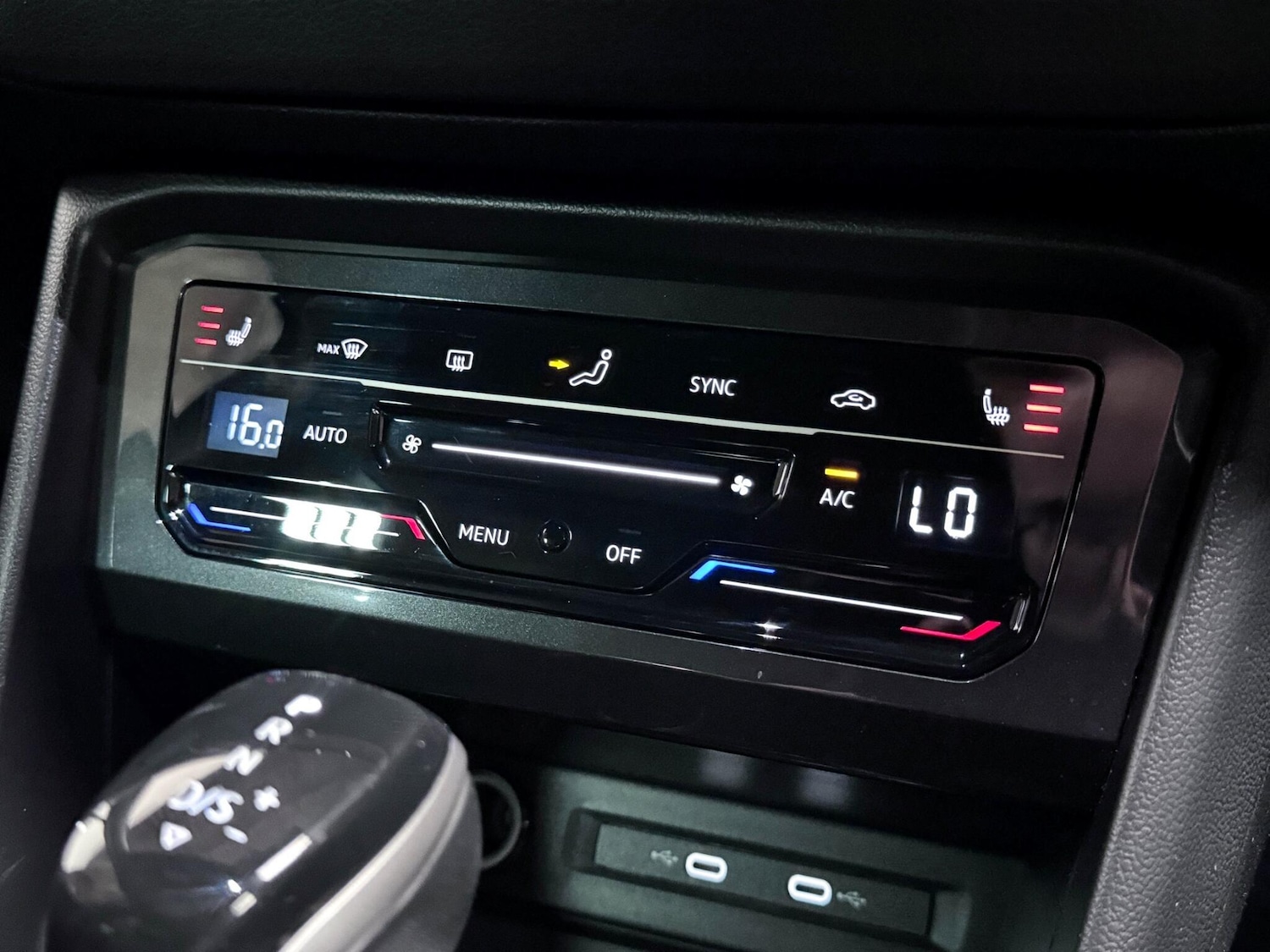 Used Volkswagen Tiguan 2023 for sale - 76158696: Photo 43