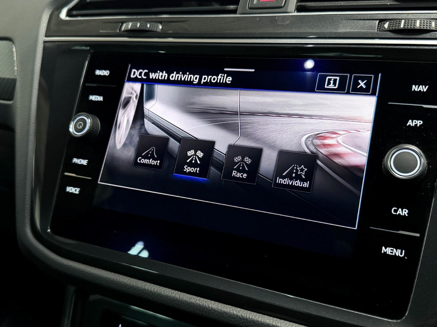 Used Volkswagen Tiguan 2023 for sale - 76158696: Photo 57