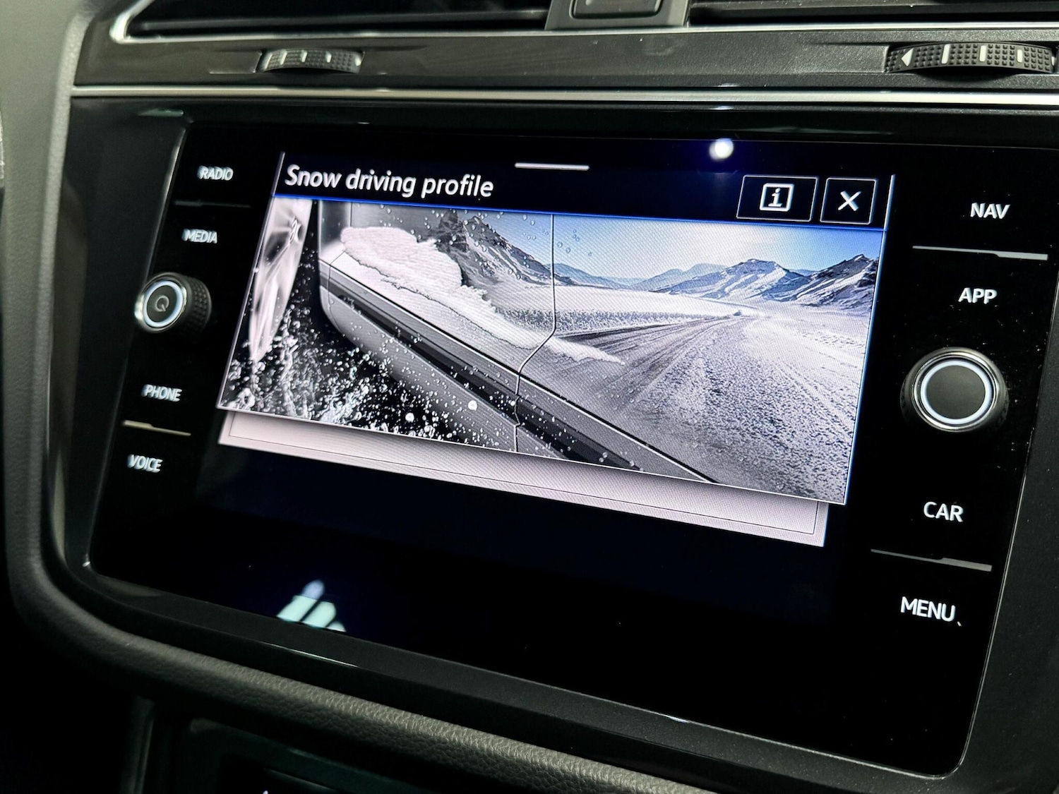 Used Volkswagen Tiguan 2023 for sale - 76158696: Photo 58