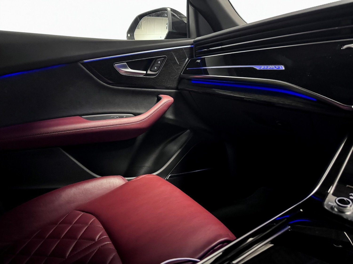 Used Audi SQ8 2023 for sale - 77524847: Photo 31