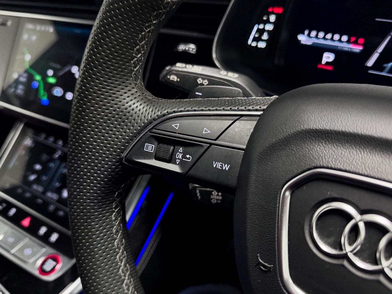 Used Audi SQ8 2023 for sale - 77524847: Photo 36