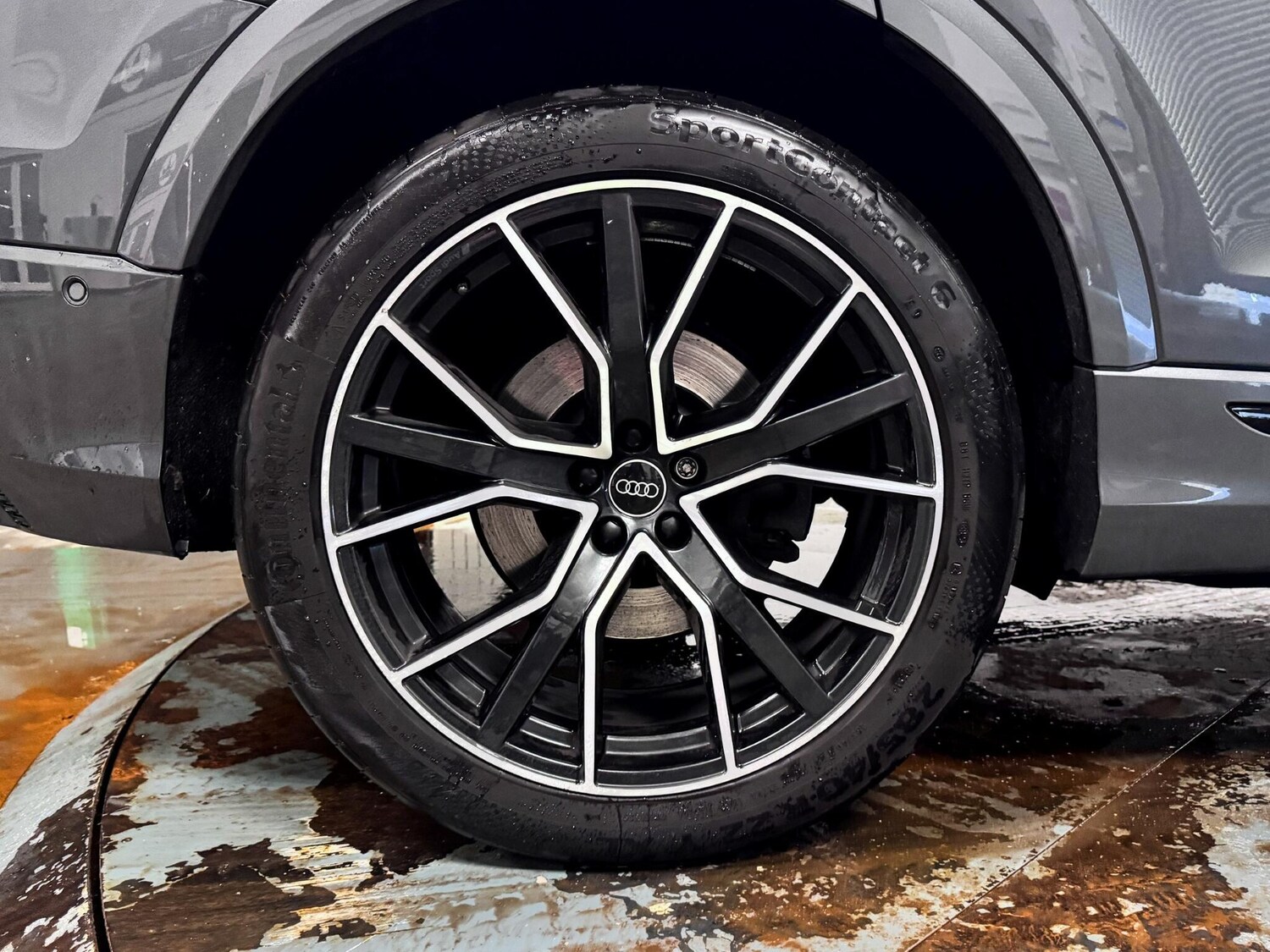 Used Audi SQ8 2023 for sale - 77524847: Photo 56