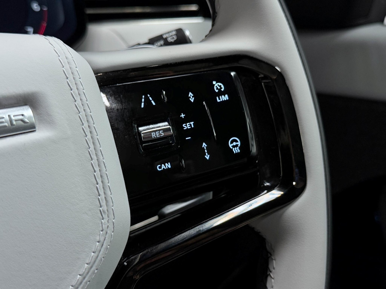 Used Land Rover Range Rover Sport 2022 for sale - 76215179: Photo 44