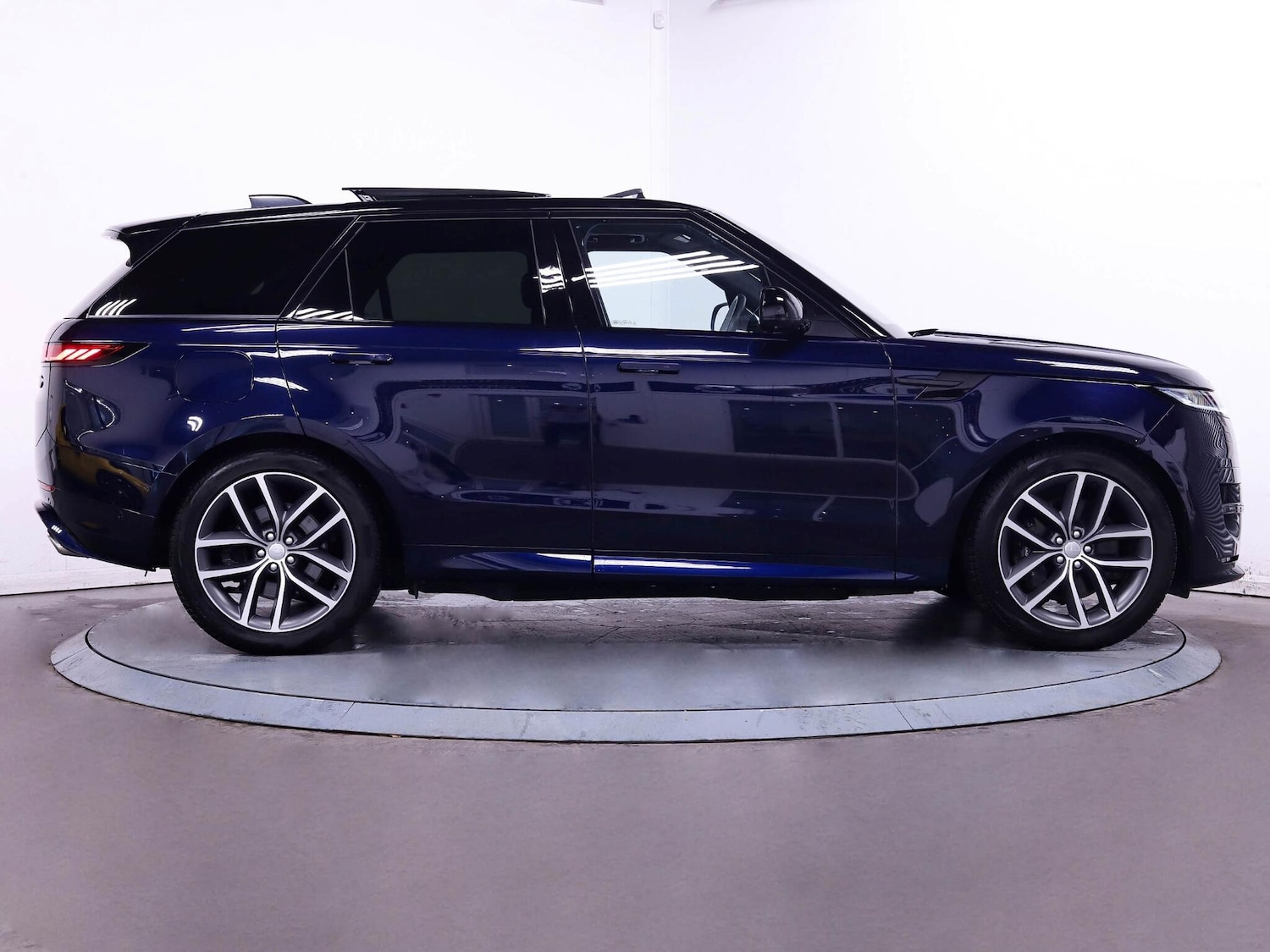 Used Land Rover Range Rover Sport 2022 for sale - 76215179: Photo 8