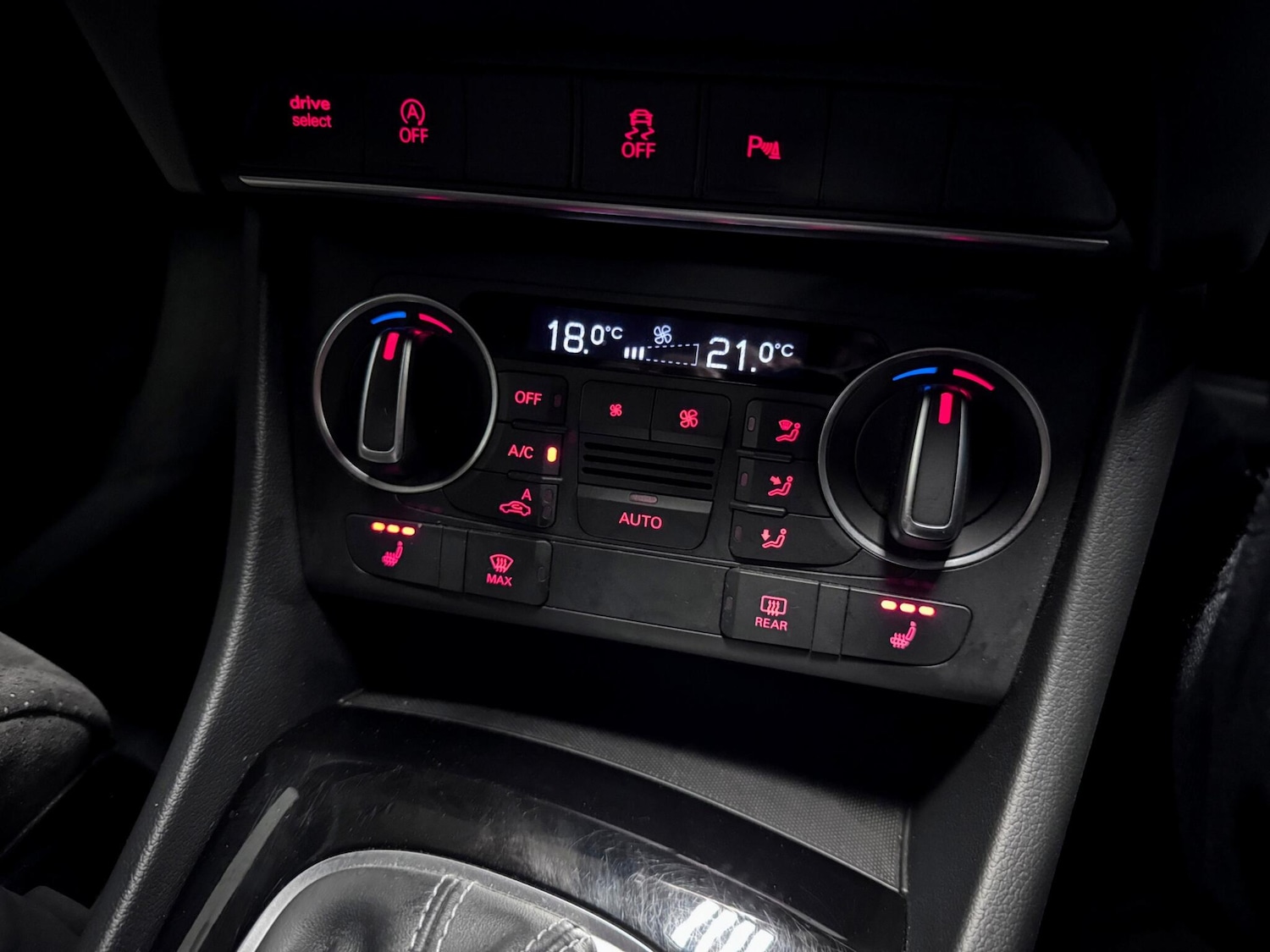 Used Audi Q3 2018 for sale - 76715488: Photo 28