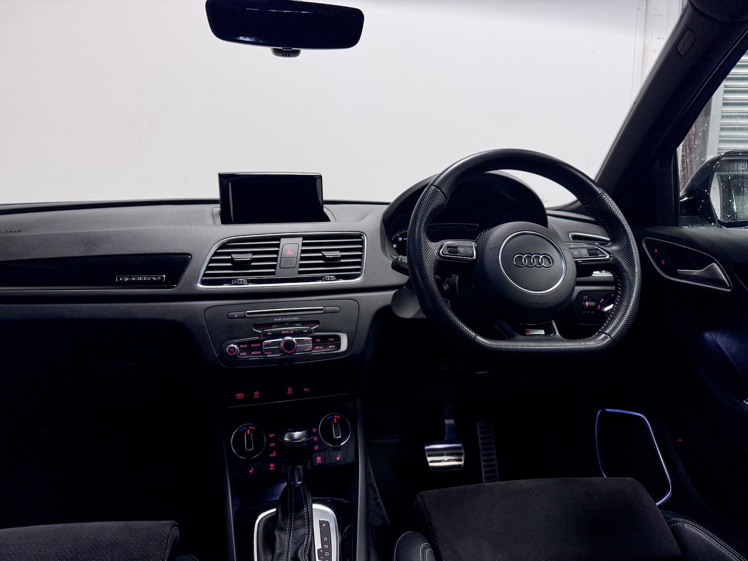 Used Audi Q3 2018 for sale - 76715488: Photo 32