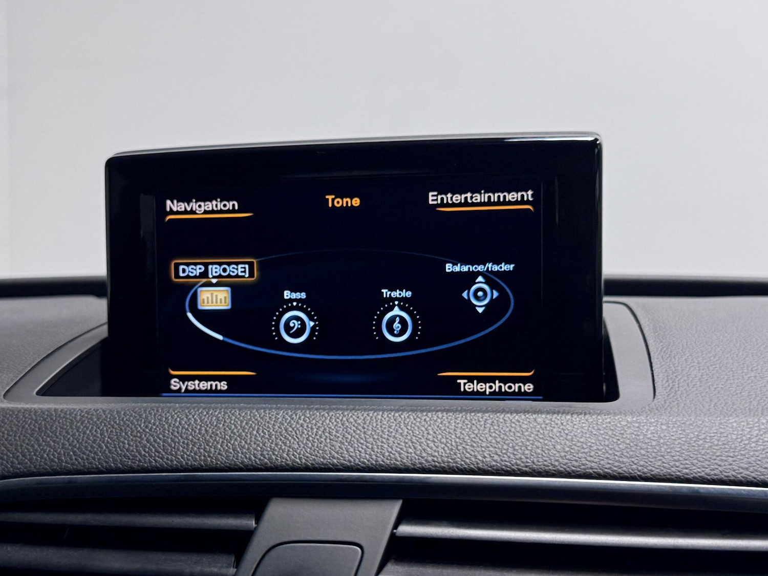 Used Audi Q3 2018 for sale - 76715488: Photo 42