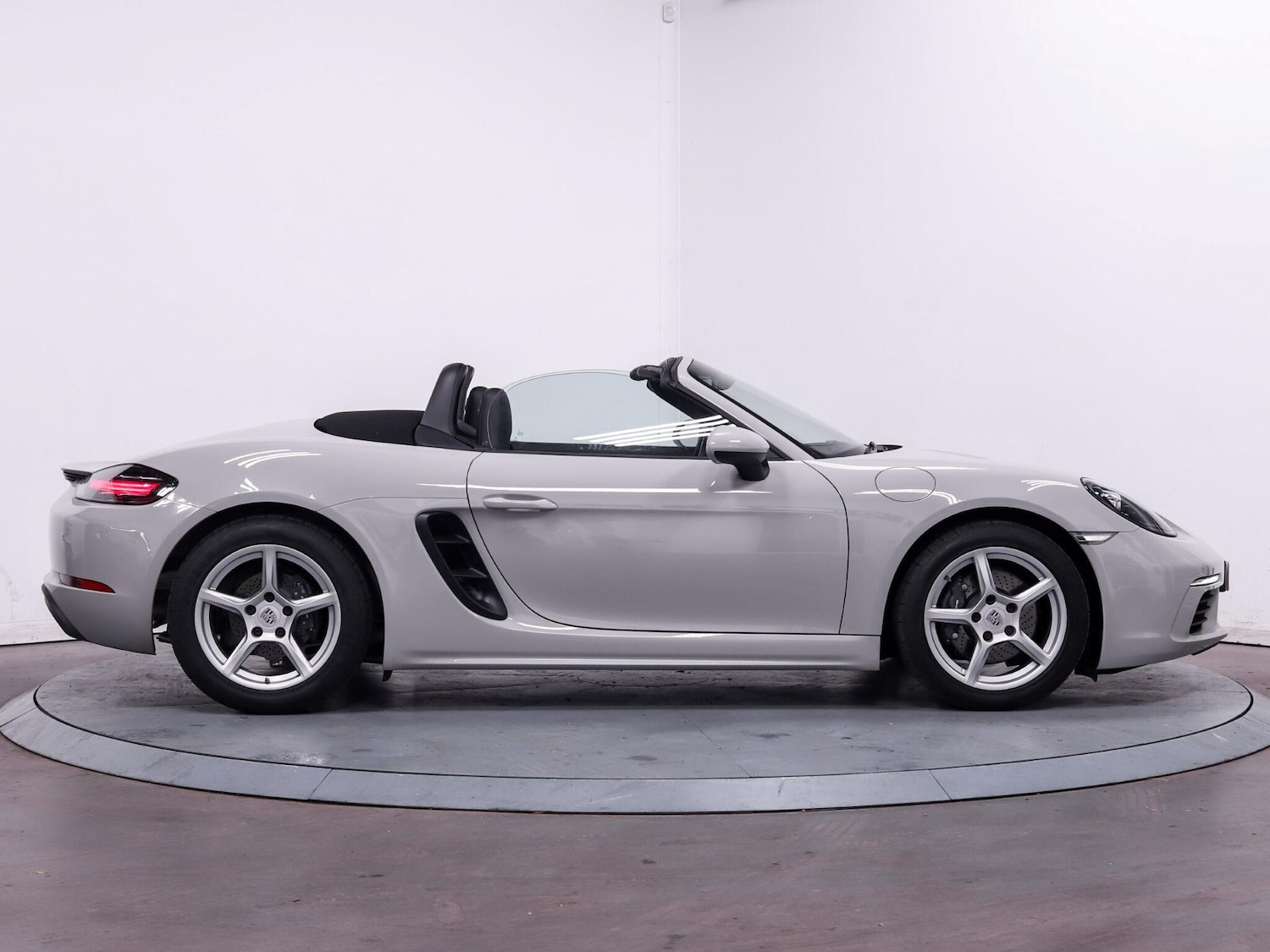 Used Porsche 718 Boxster 2024 for sale - 76122084: Photo 14