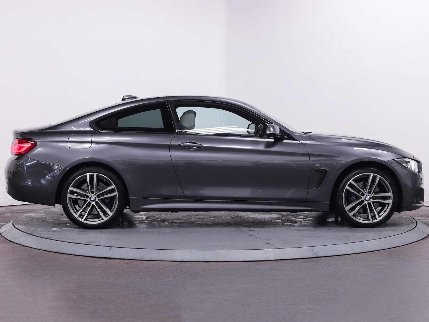 Used BMW 4 Series 2020 for sale - 76388157: Photo 8