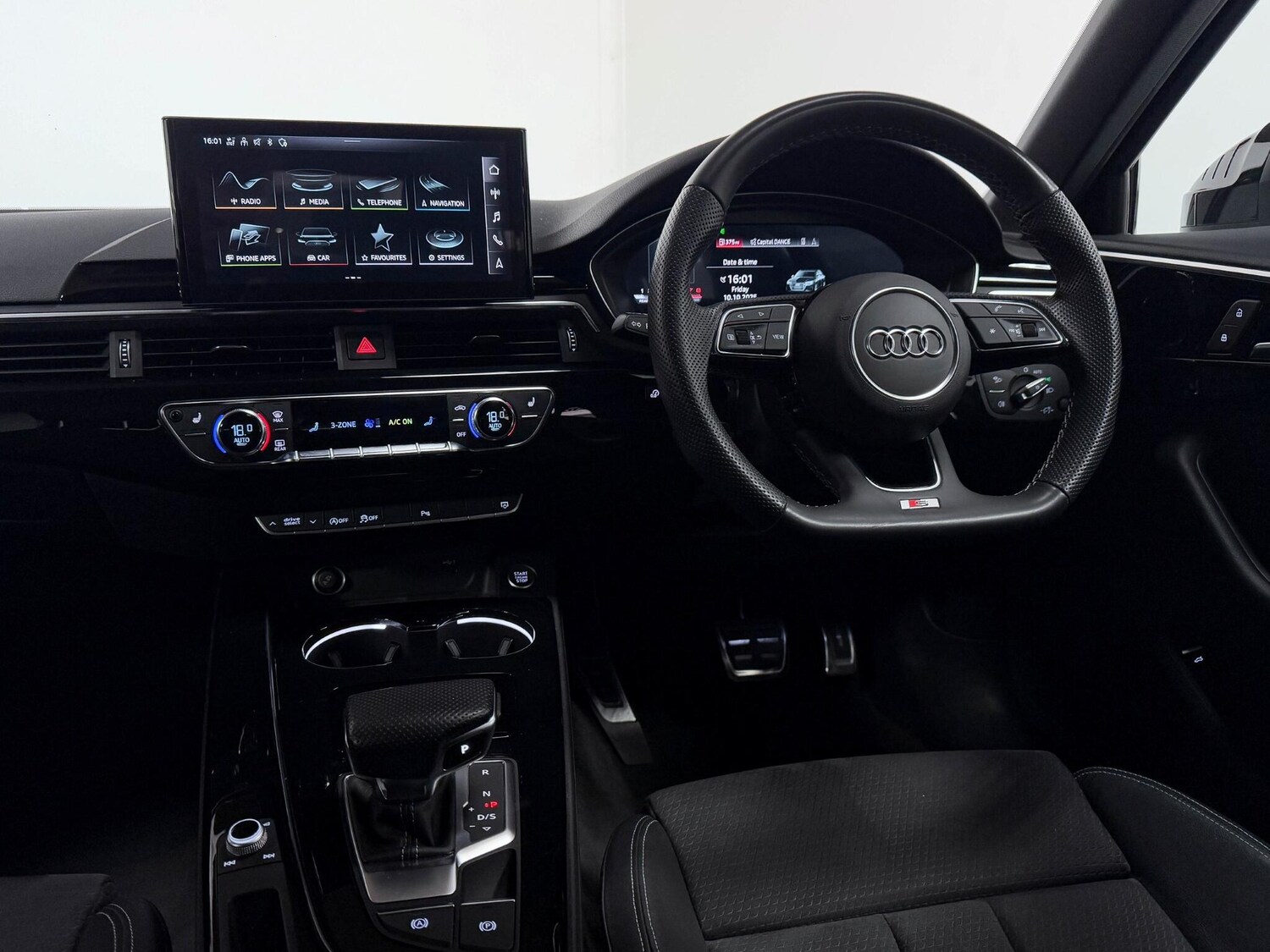 Used Audi A4 2022 for sale - 76227609: Photo 32